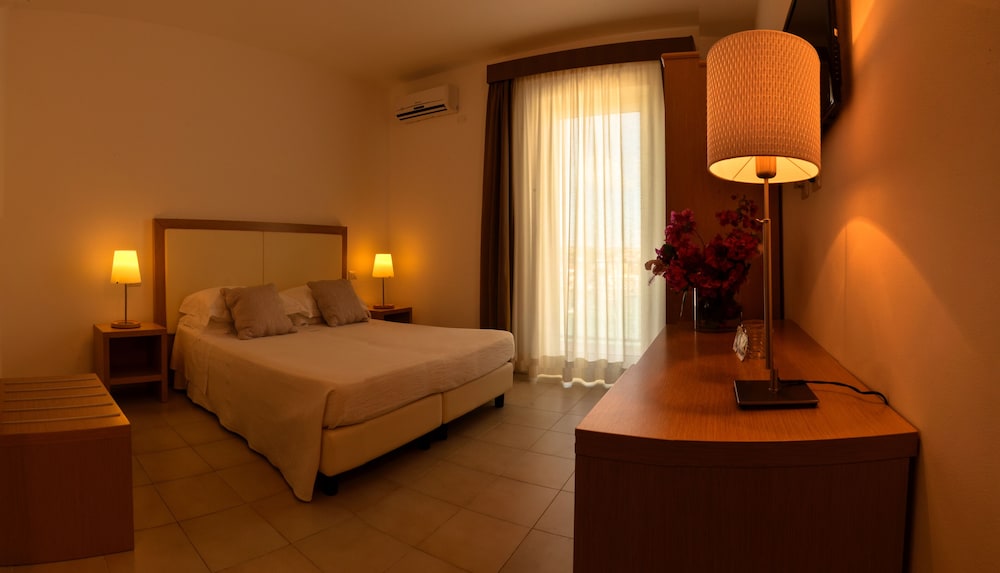 Superior Double Room, Balcony, Sea View