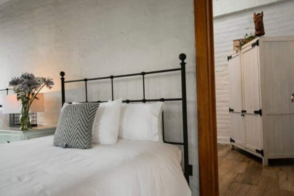 Deluxe Double Room, Garden View, Garden Area photo 3