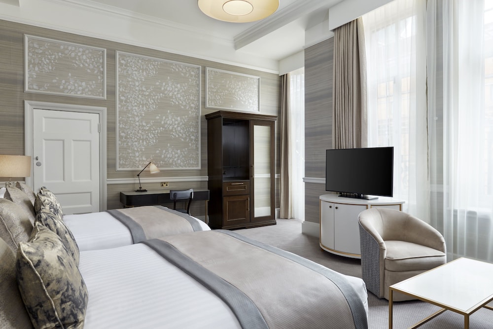 Junior Suite Twin Bed - Photo 2