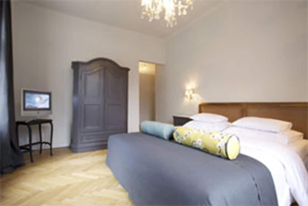 Basic Double Room photo 1