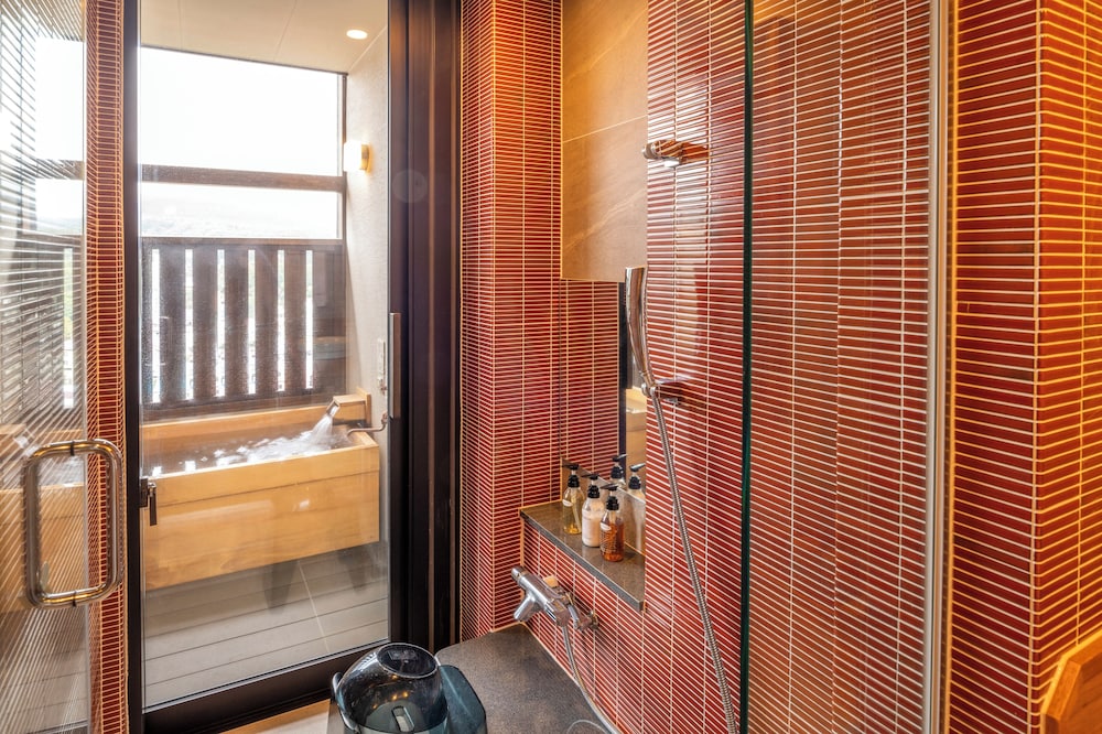 Deluxe Twin Room for Triple Use with Open-Air Bath, Non Smoking - Photo 6