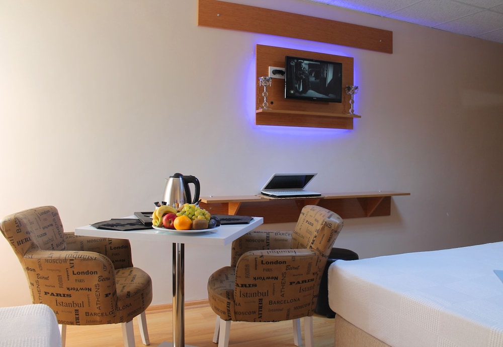 Triple Room photo 2