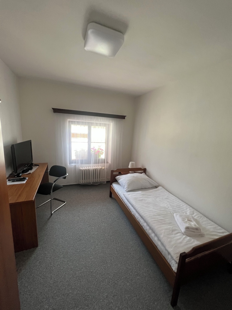 Single Room, Private Bathroom, City View photo 1
