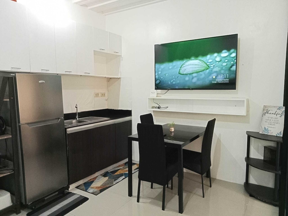 City Apartment photo 2