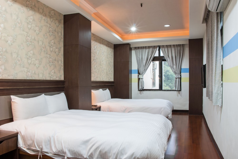 Deluxe Quadruple Room photo 1