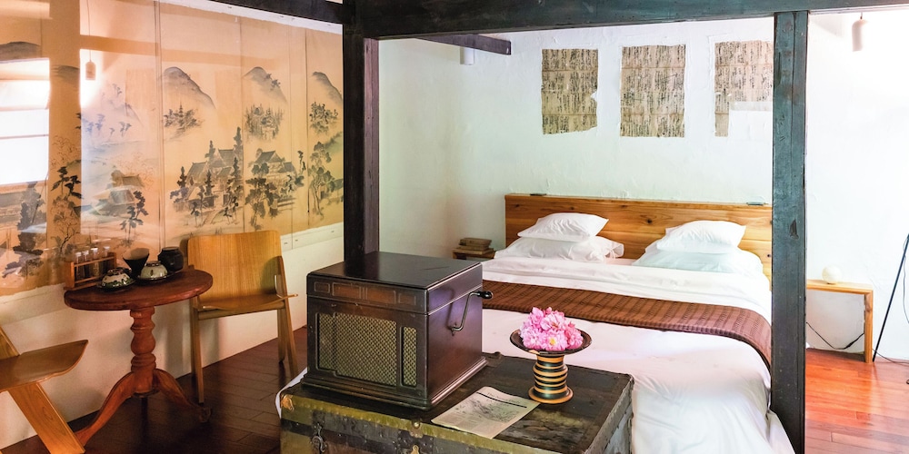 Queen Room, Non Smoking photo 1