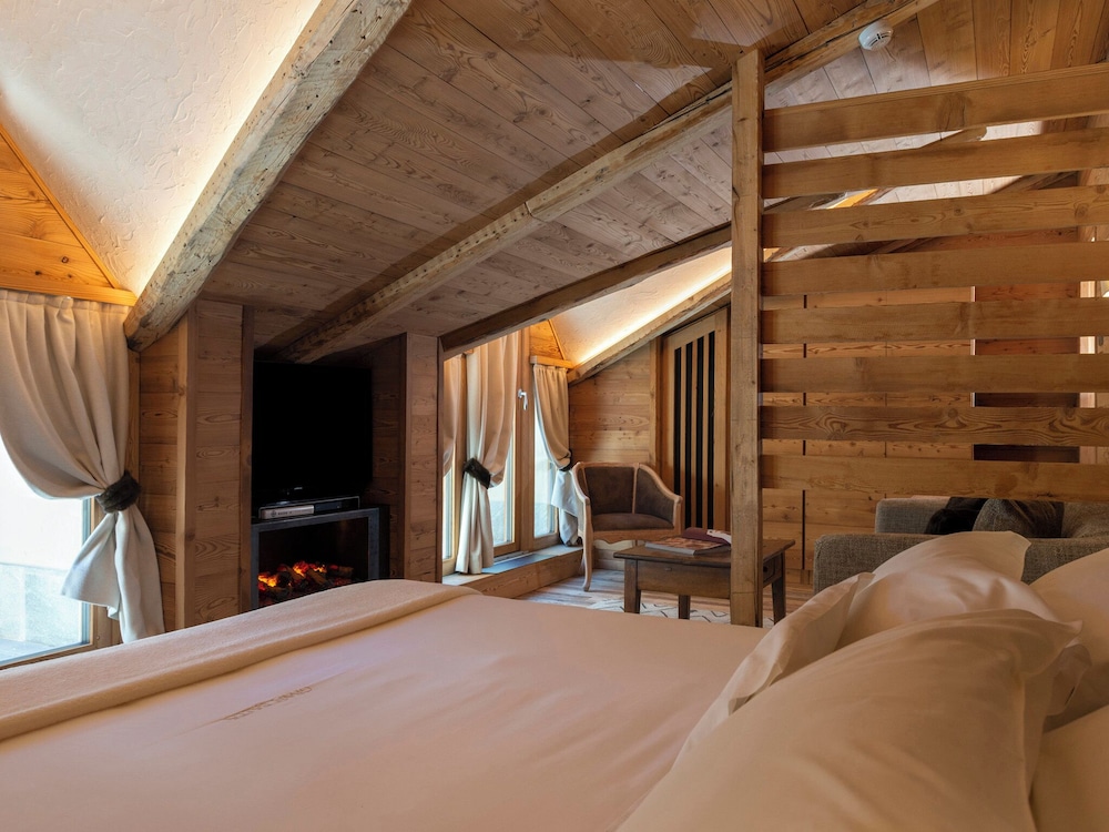 Junior Suite, Sauna, Mountain View photo 3