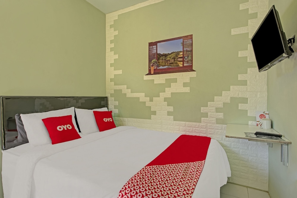 Standard Double Room - Photo 8