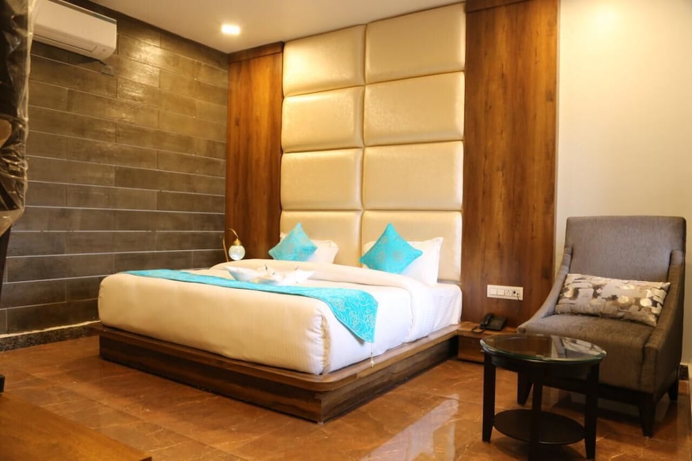 Premium Cottage - Photo 1