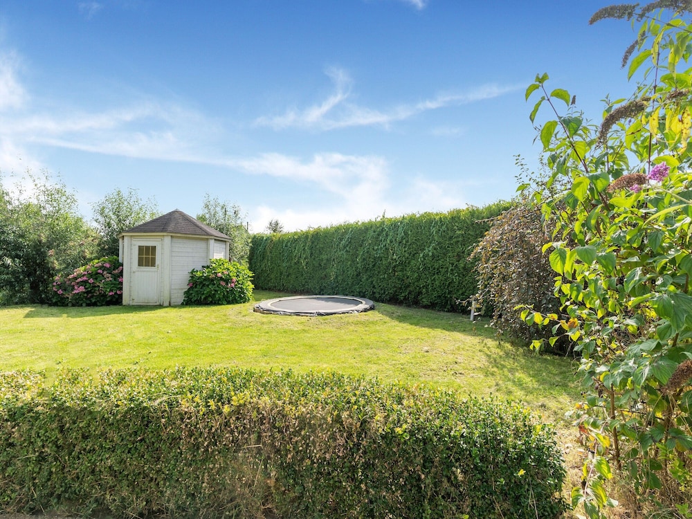 Villa photo 2