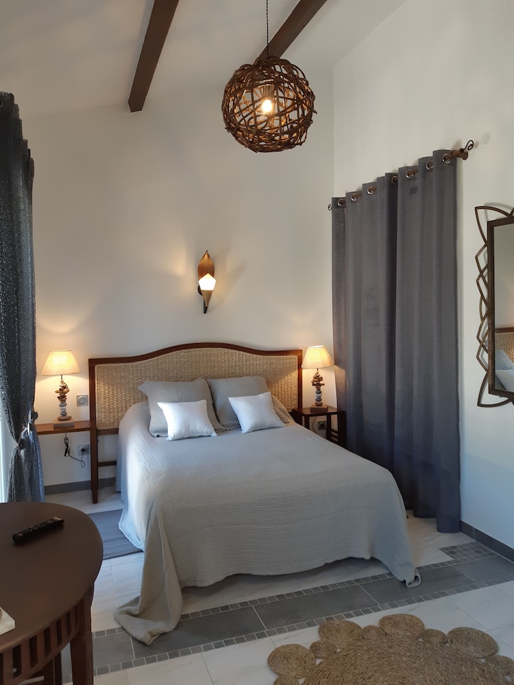 Superior Double Room, Non Smoking, Private Bathroom (Bali) photo 1