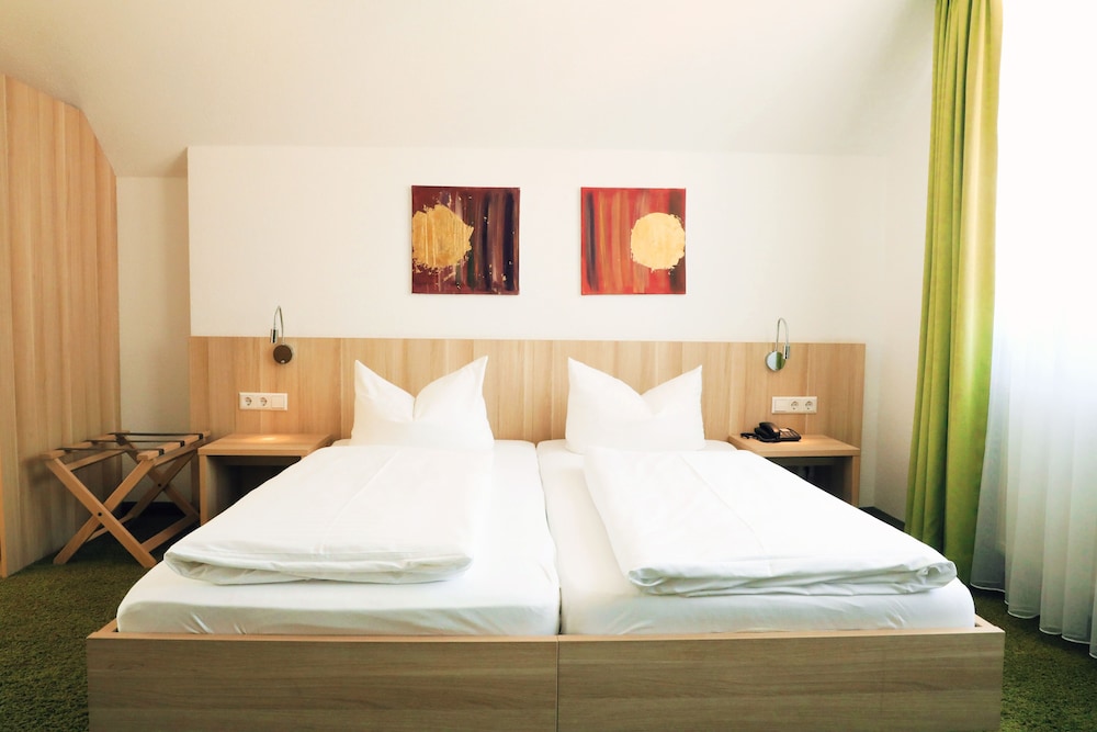 Comfort Room - Photo 3