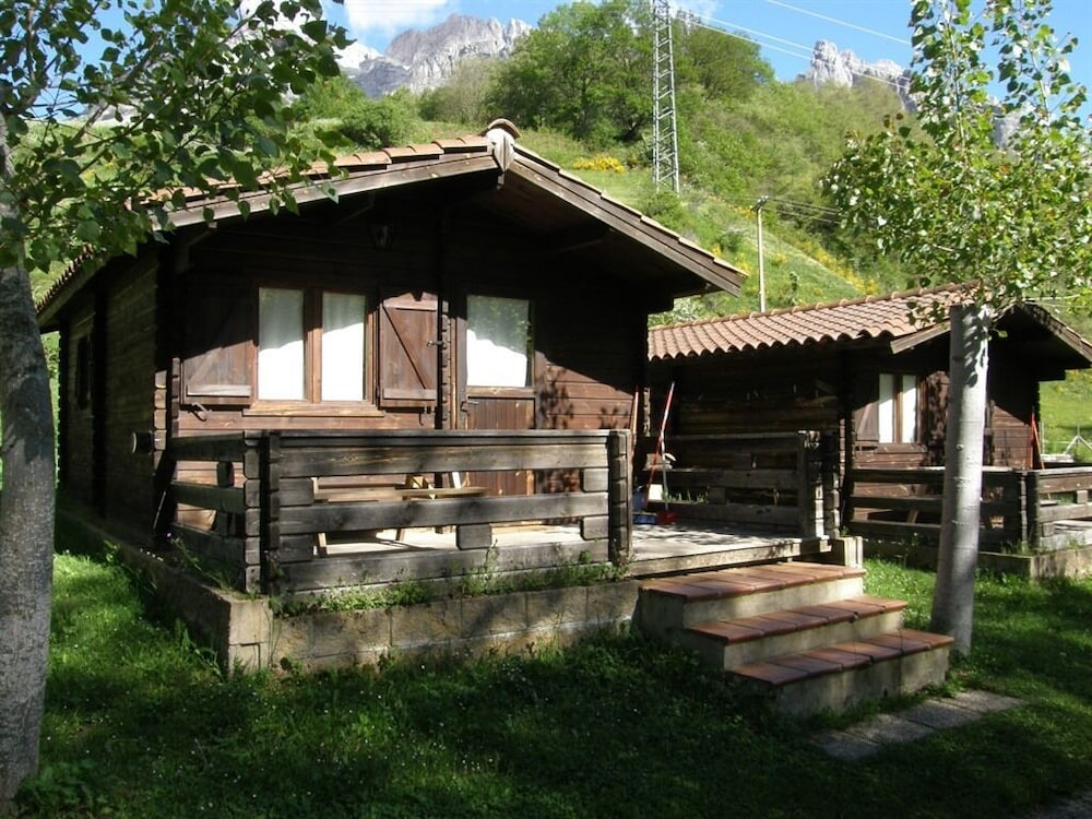 Standard Cabin, Ensuite, Mountain View