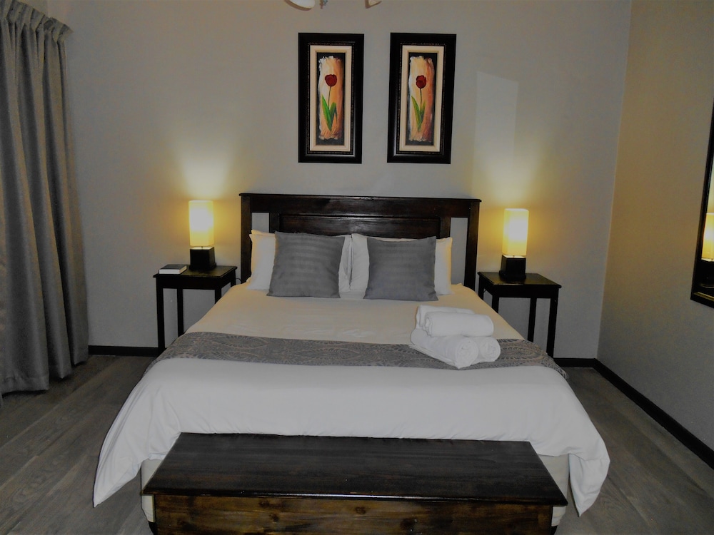 Deluxe Double Room, 1 Bedroom photo 2