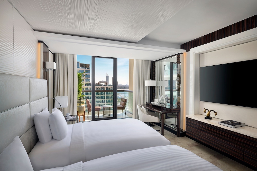 Luxury Penthouse, 1 Double Bed, Sea View (Terrace)