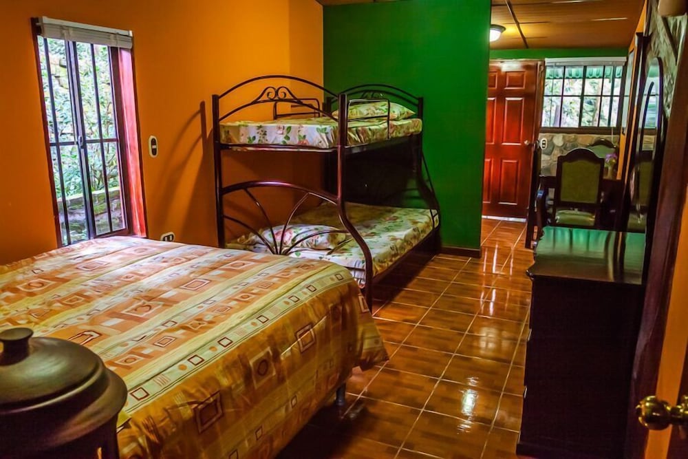 Family Cabin, 2 Bedrooms, Non Smoking