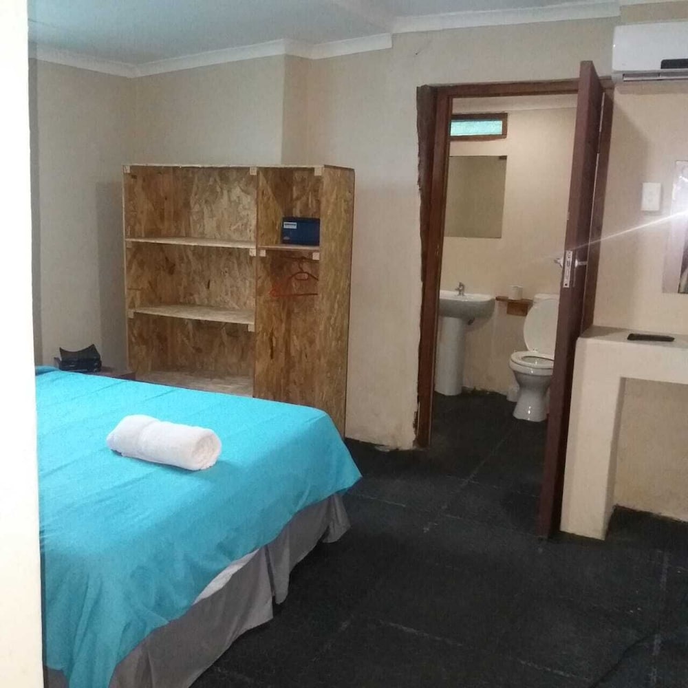 Basic Double Room, 1 Bedroom, Non Smoking, Kitchenette