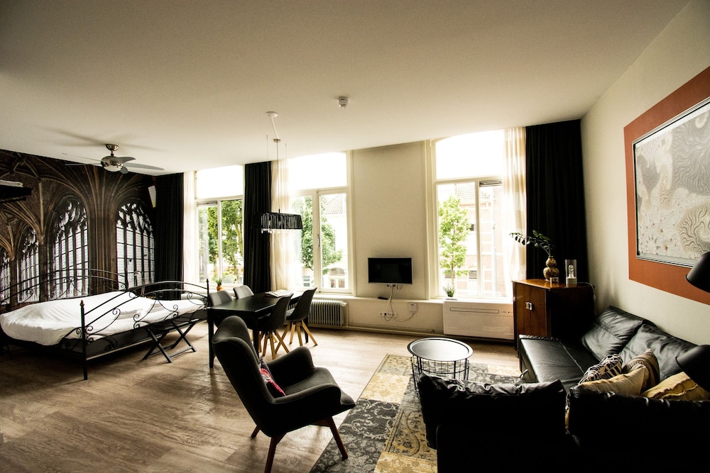 Deluxe Studio Suite, Non Smoking photo 2