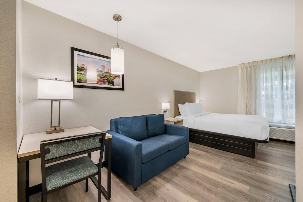 MainStay Suites Sterling near Dulles Town Center, Photo 6