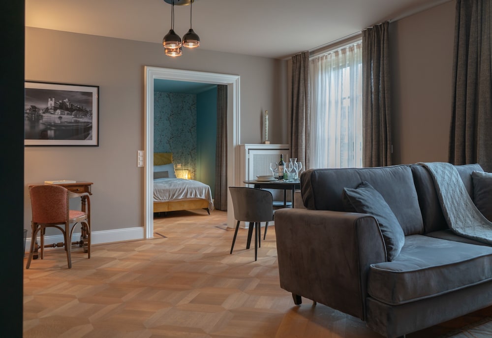 Cosy Suite with Kitchenette
