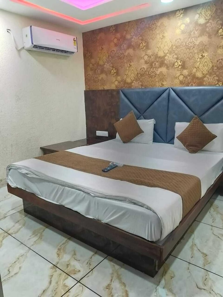 Premium Double Room