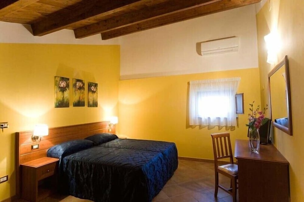Standard Quadruple Room photo 1