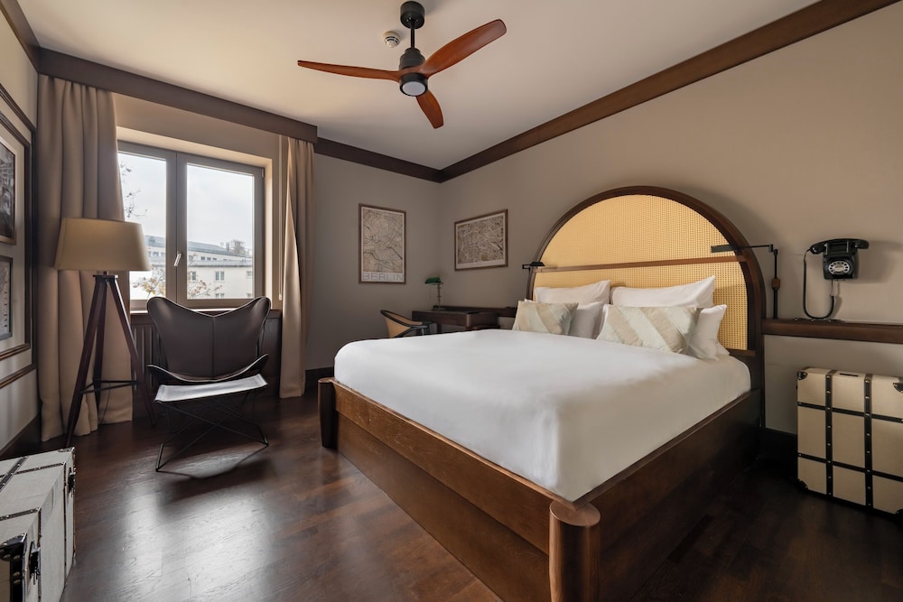 Grand Room