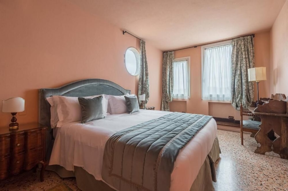 Apartment, 2 Bedrooms, City View photo 1