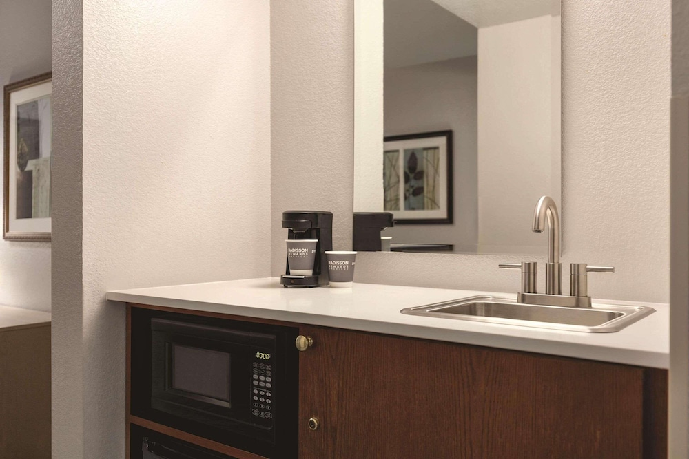 Suite, 1 Bedroom, Non Smoking photo 3
