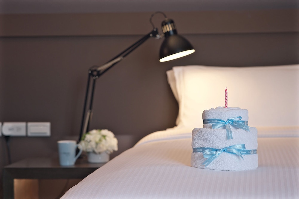 Deluxe Twin Room photo 3