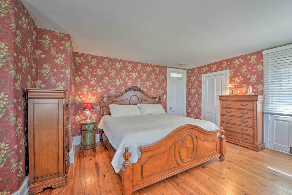 House (Multiple Bedrooms) photo 2