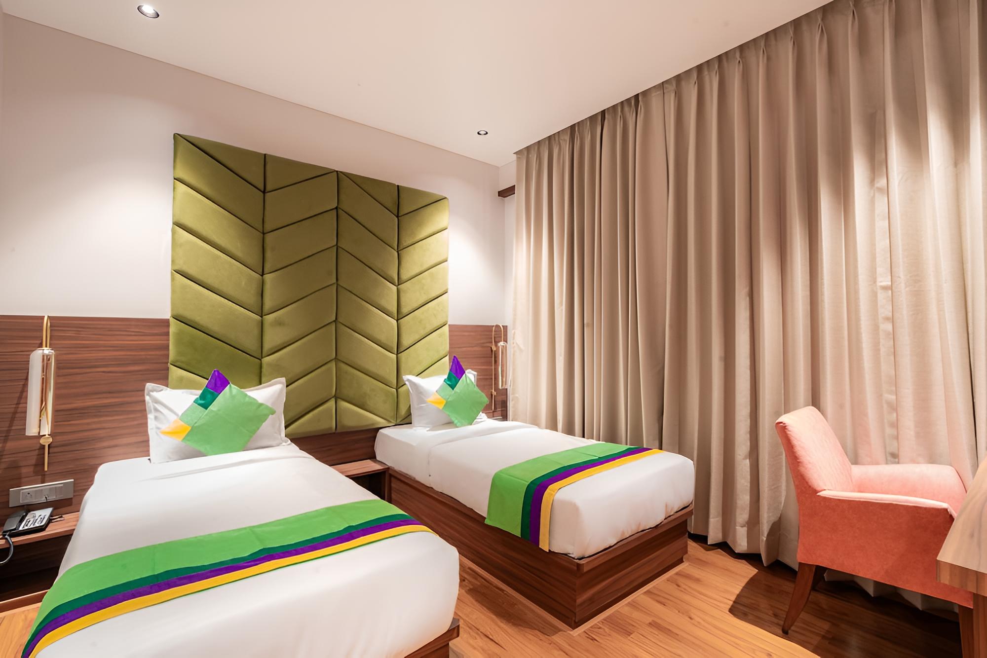 Standard Double or Twin Room photo 3