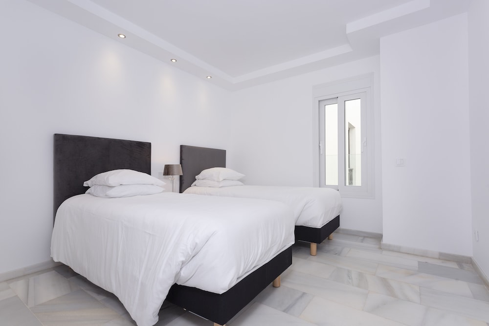 Apartamento de lujo, 3 dormitorios, vista a la ciudad