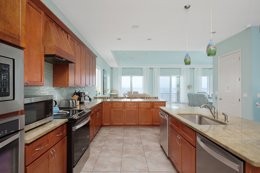 House (Multiple Bedrooms) photo 3