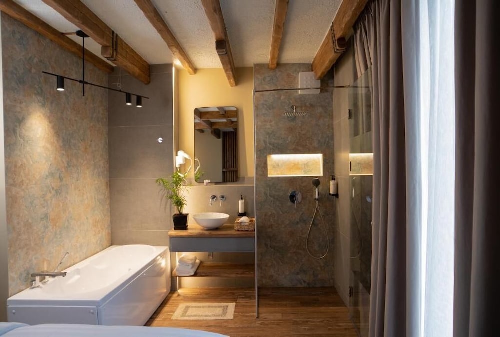 Superior Double Room, Garden View photo 2