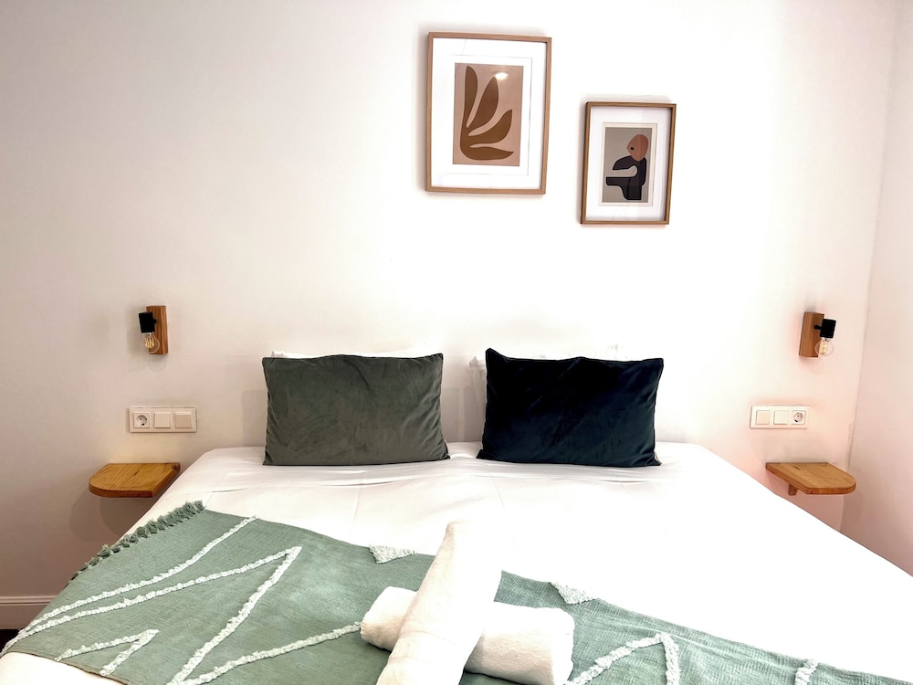 Comfort Room - Photo 2
