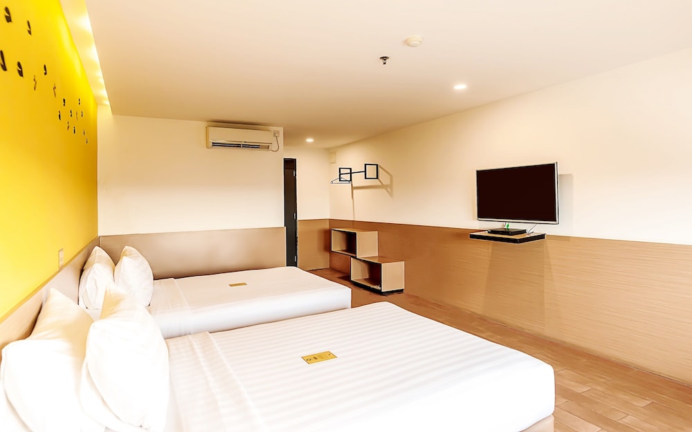 Executive Twin Room photo 2