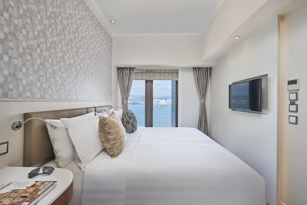 Deluxe Room, 1 King Bed, Harbor View