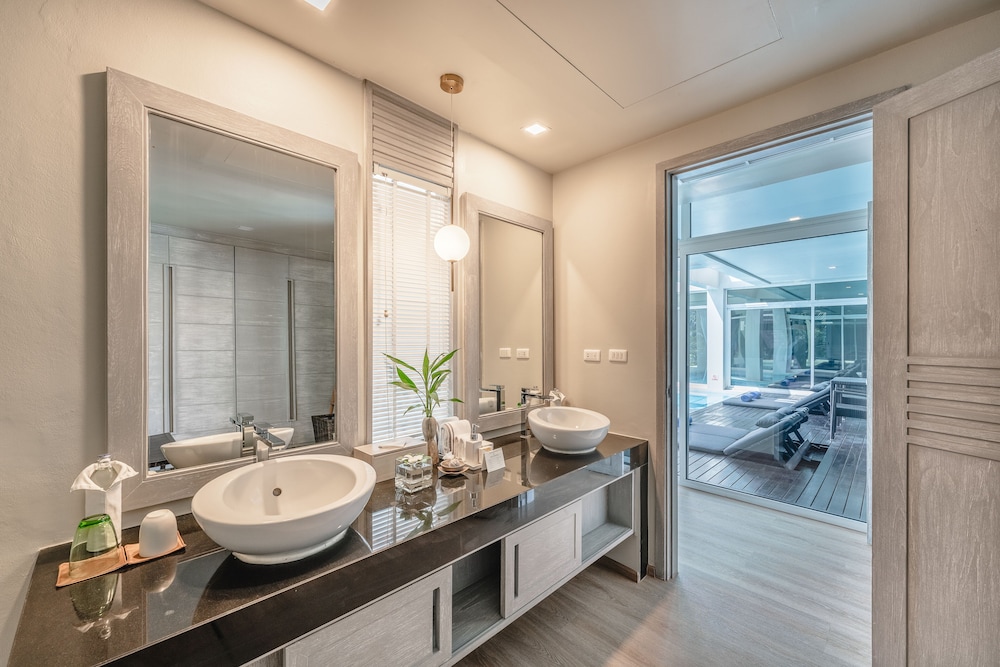2 BR Ocean View Residence - Photo 14