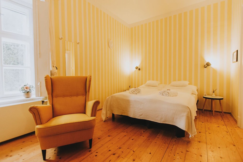 Basic Double Room photo 1