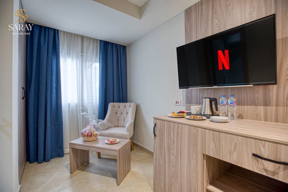 Standard Double or Twin Room - Photo 10