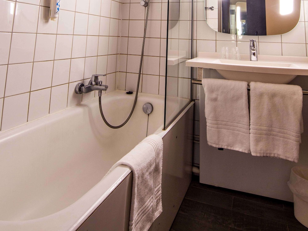 Standard Double Room, 1 Double Bed - Photo 9