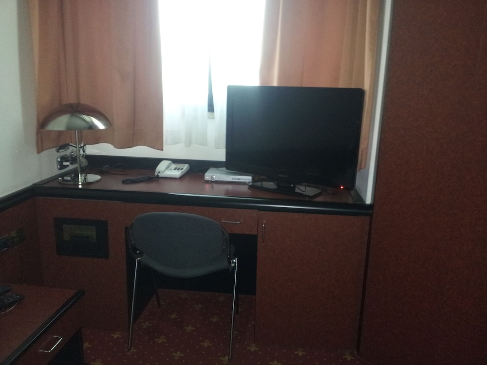 Double or Twin Room photo 2