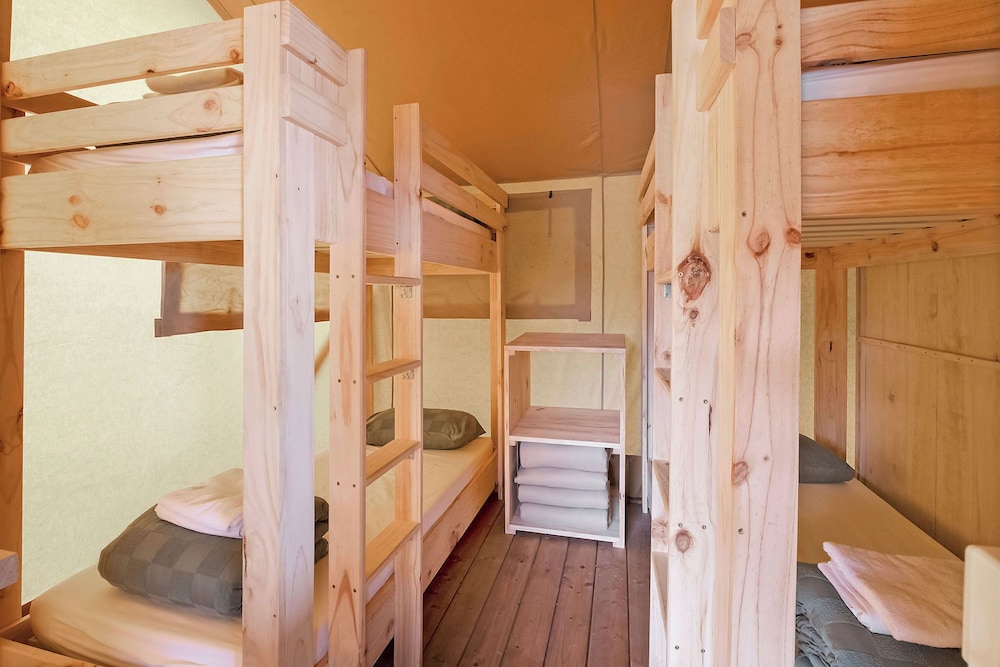 Safari Lodge - Sleeps 6 photo 2
