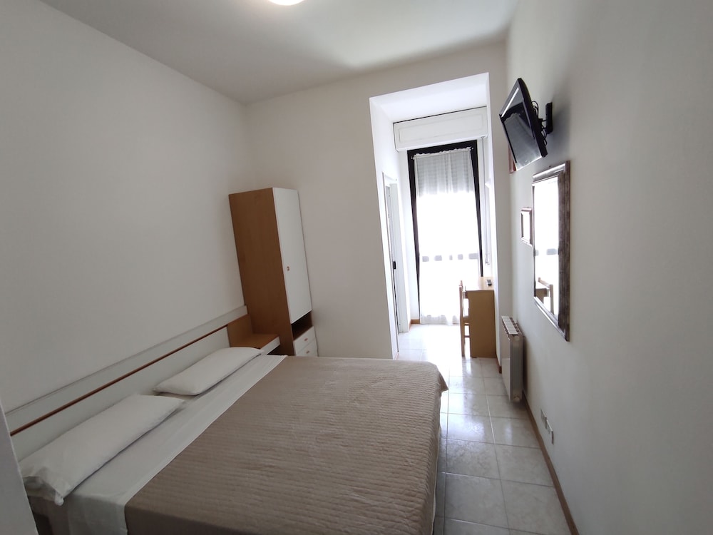 Economy Single Room photo 2