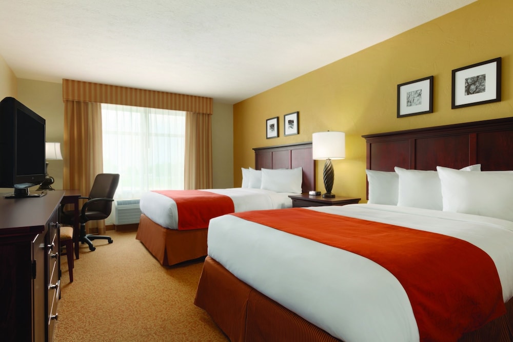 Room, 2 Queen Beds, Non Smoking - Photo 7