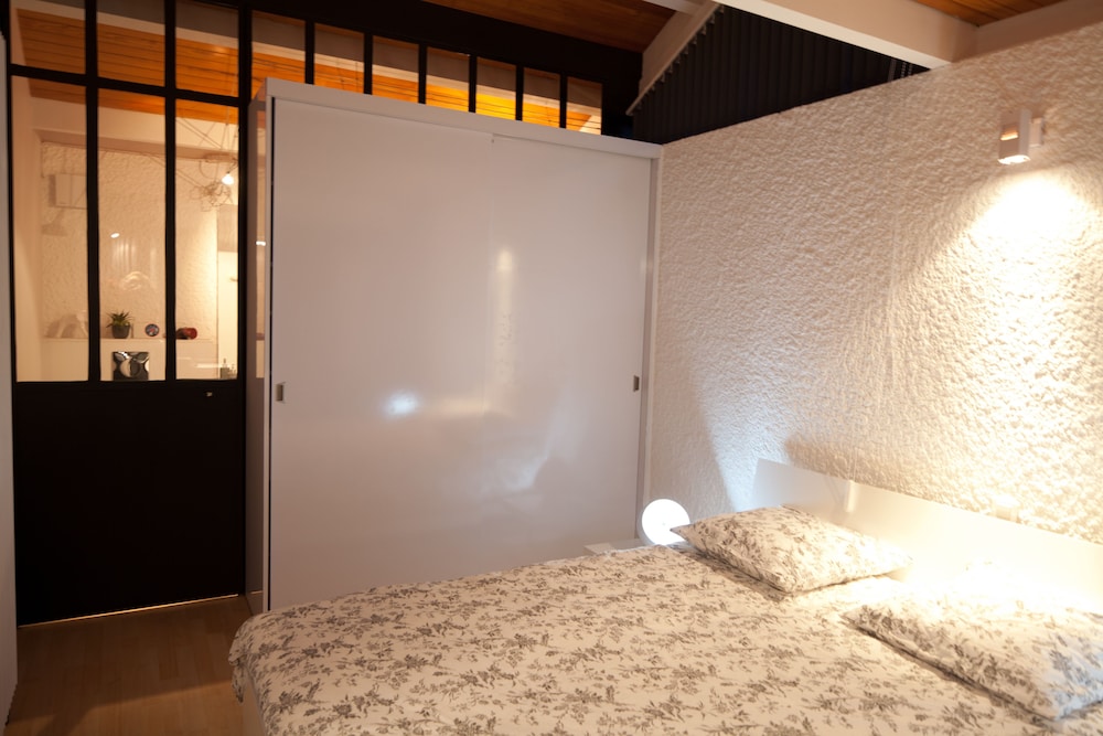 Classic Double Room, 1 Queen Bed, Non Smoking photo 2