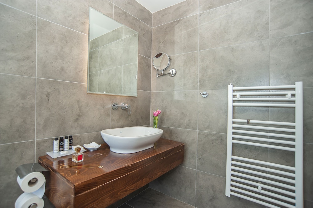 Junior Suite, Jetted Tub (Panoramic View) - Photo 24