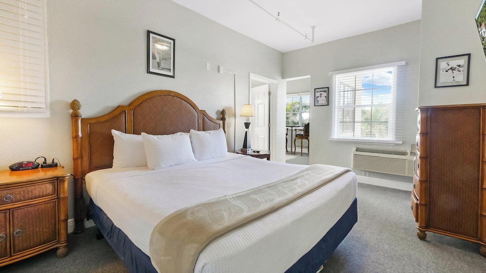 Signature Room, 1 King Bed