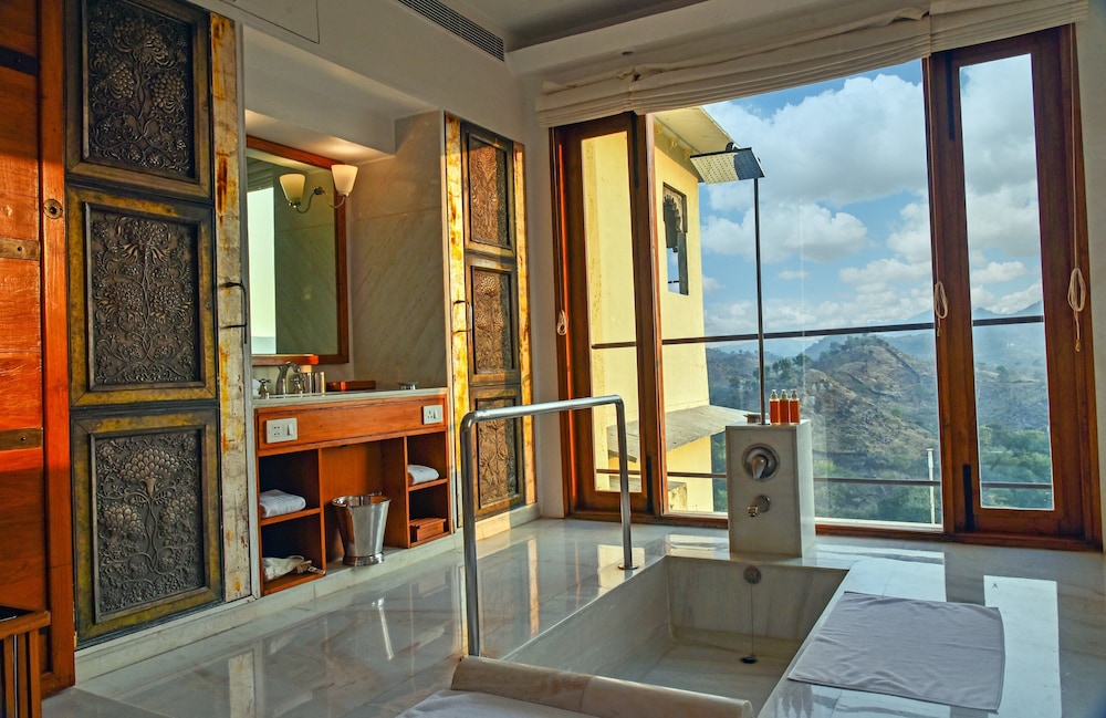 Aravali Suite - Photo 14